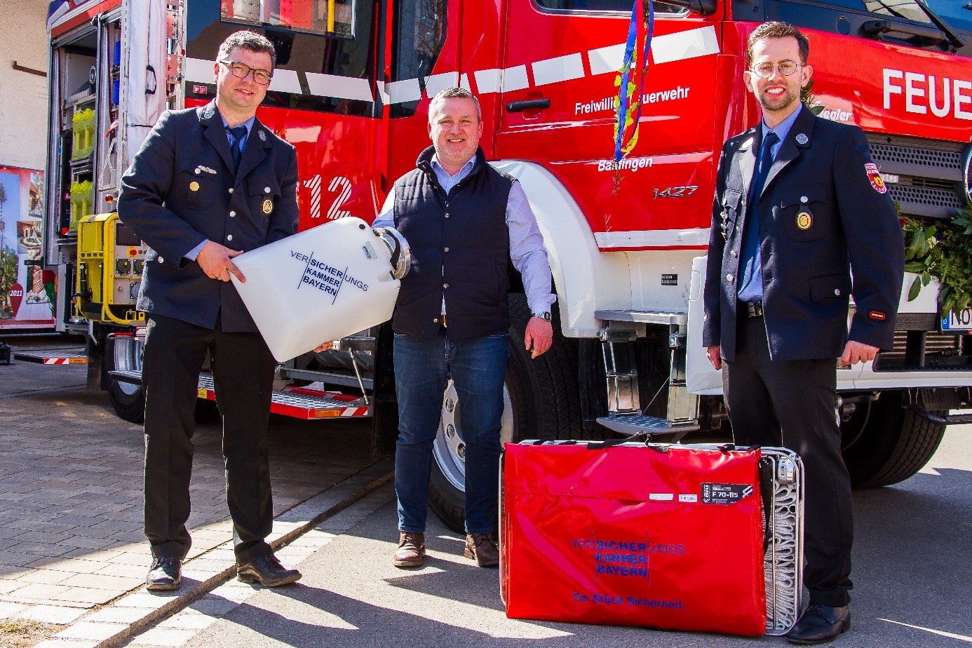 FFW Baldingen Fahrzeugweihe
Florian Schutz,Florian Paket, Landesfeuerwehrverband Bayern,Versicherungskammer Bayern, bayerische Versicherungskammer, Generalagentur Hilmar Heene, Sparkasse N&ouml;rdlingen, Sparkasse, N&ouml;rdlingen, Landesbrand, Versicherung, Kuhgasse, Versicherungsb&uuml;ro, Florian Schutz, Florian Paket,  Landesfeuerwehrverband Bayern,Versicherungskammer Bayern, bayerische Versicherungskammer, Generalagentur Hilmar Heene, Sparkasse N&ouml;rdlingen, Sparkasse, N&ouml;rdlingen, Landesbrand, Versicherung, Kuhgasse, Versicherungsb&uuml;ro, Freiwillige Feuerwehr